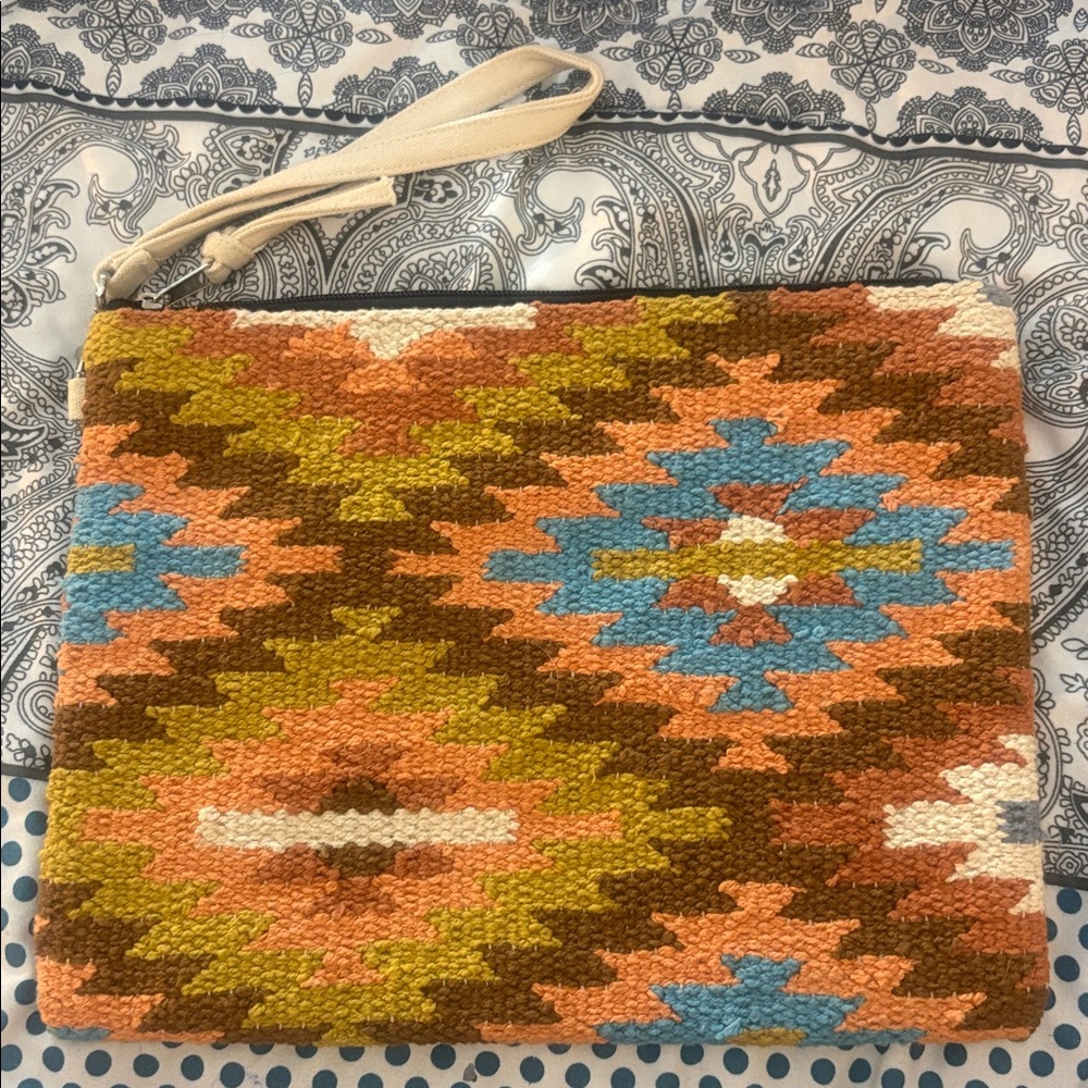 Lovestitch Cosmetic Pouch with Strap